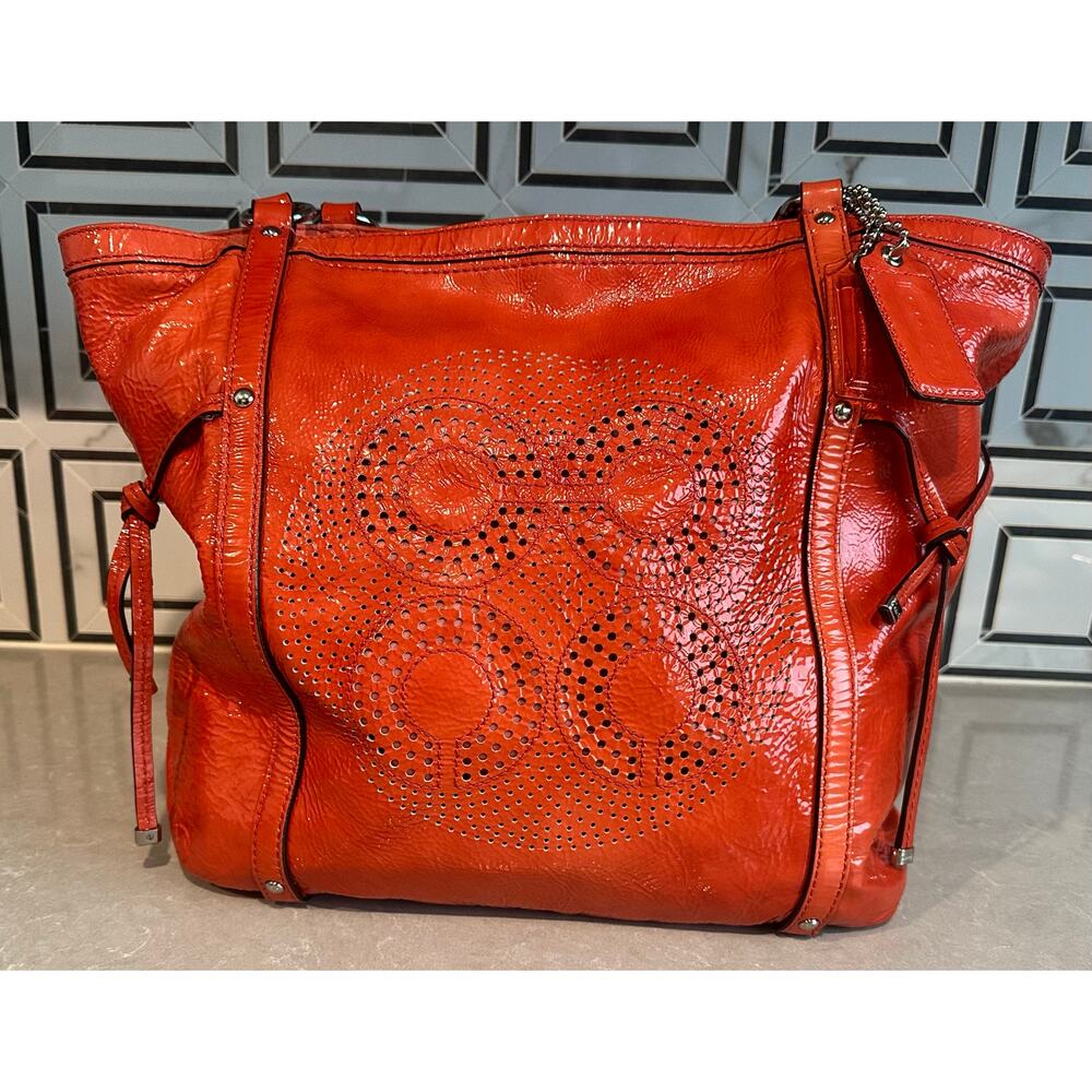 EUC Coach Audrey Op Art Patent Leather Tote 19569 Orange + Matching Wallet